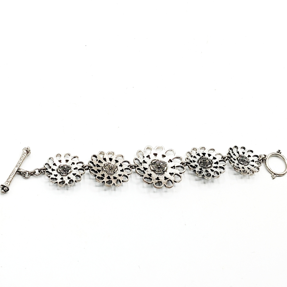 Lucky Brand Enamel Flower Bracelet - Picture 6 of 6